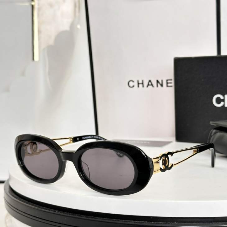 Picture of Chanel Sunglasses _SKUfw77620332fw